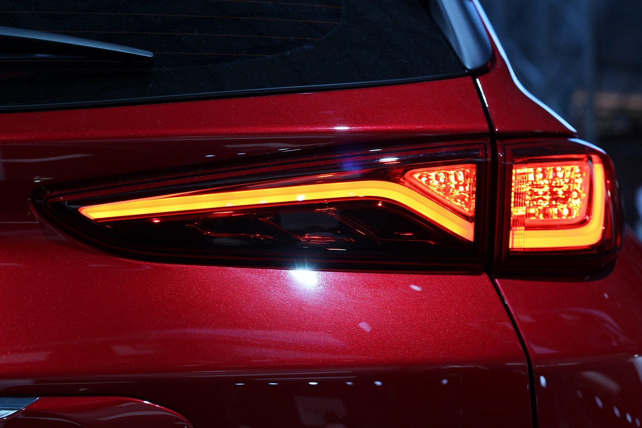 V车标SUV是什么车,v车标suv是什么车广告 V车标SUV是什么车,v车标suv是什么车广告